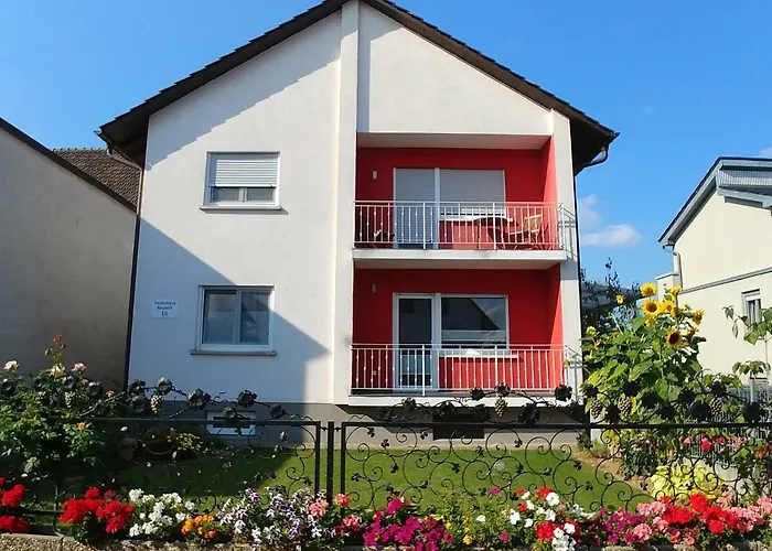 Rauwolf Mit 2 アパート *